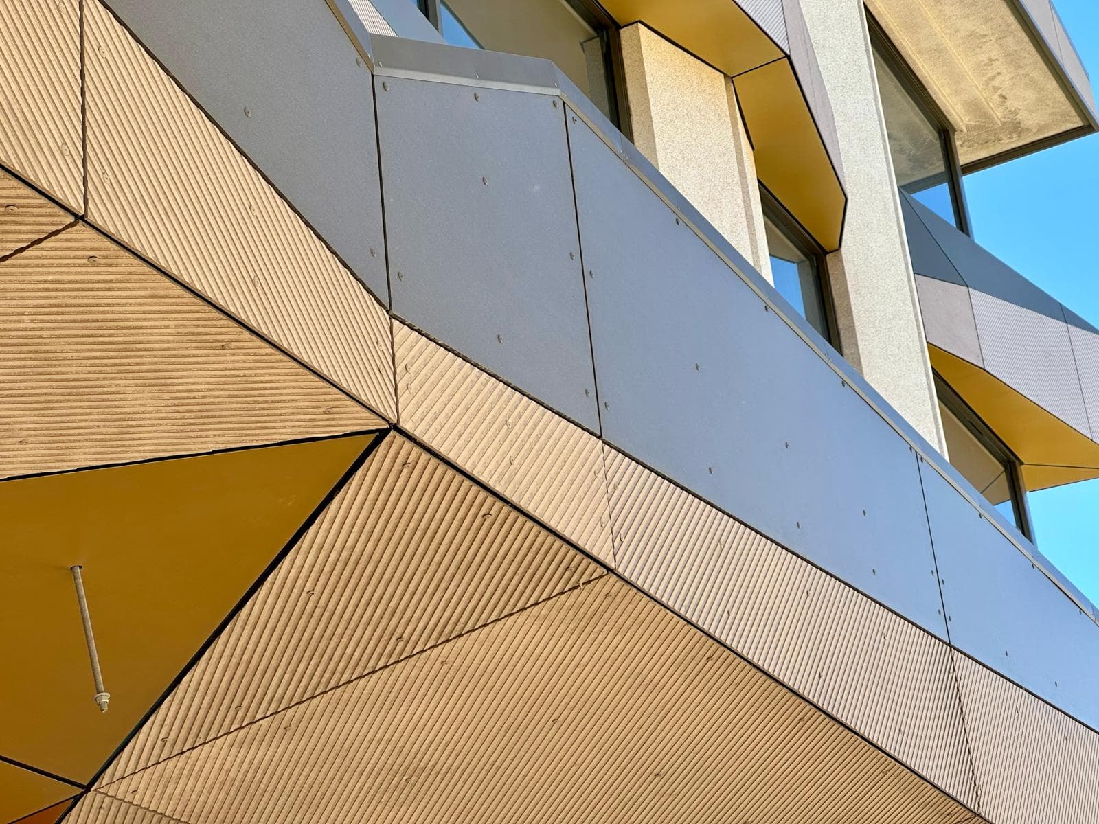 22 Queen Street Fremantle — architectural facade installation by GreenLine Facades, Fremantle, WA