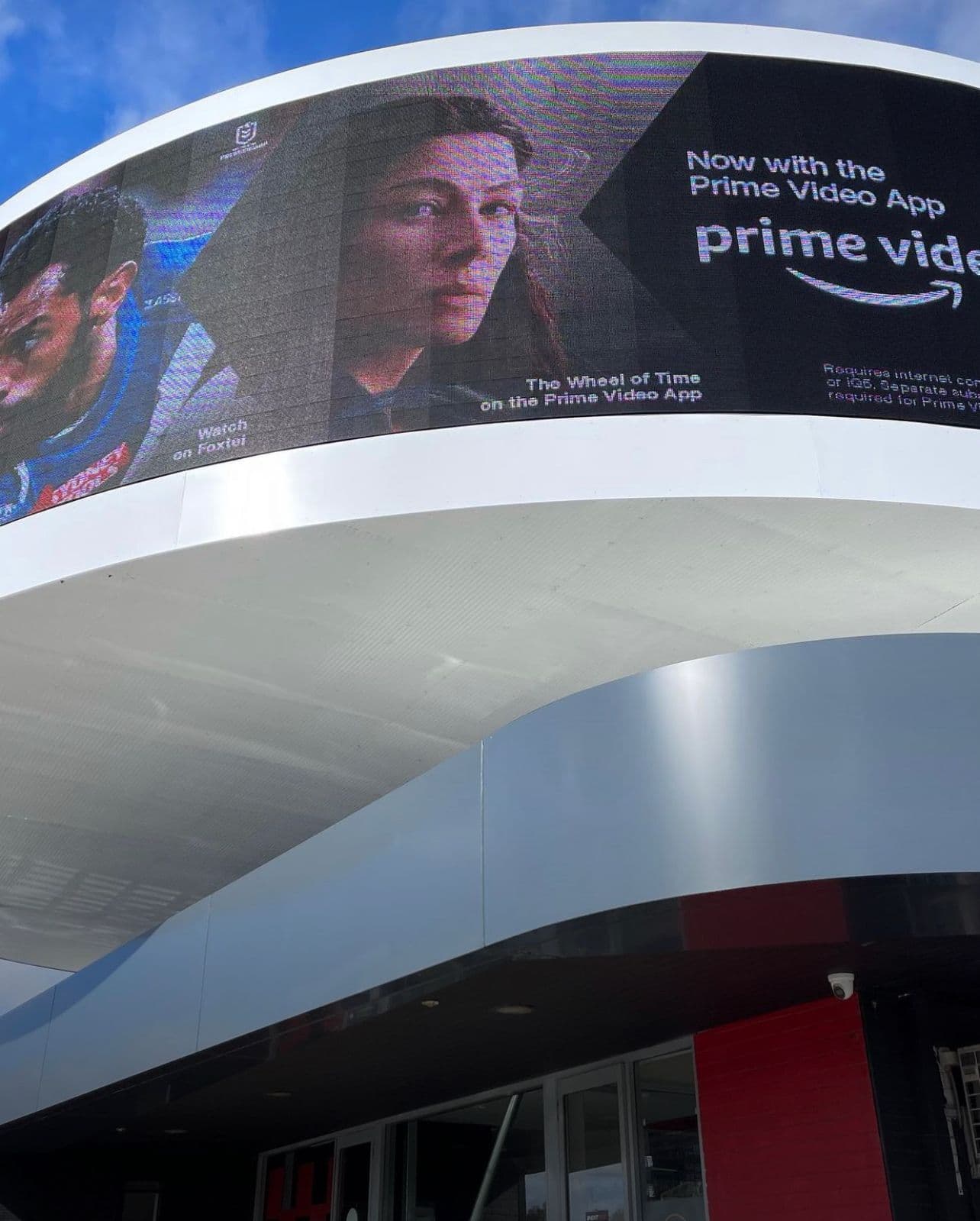 Como Signage facade installation — view 5, Como, WA — GreenLine Facades