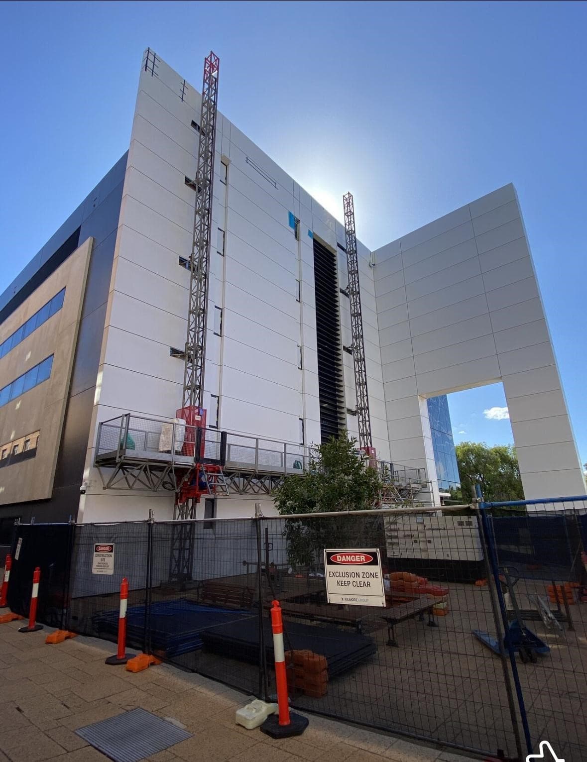 QEII Medical Centre — architectural facade installation by GreenLine Facades, Nedlands, WA